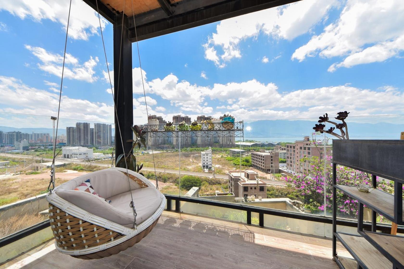 Dali Listening Sea View Villa大理听城海景别墅 Exterior foto